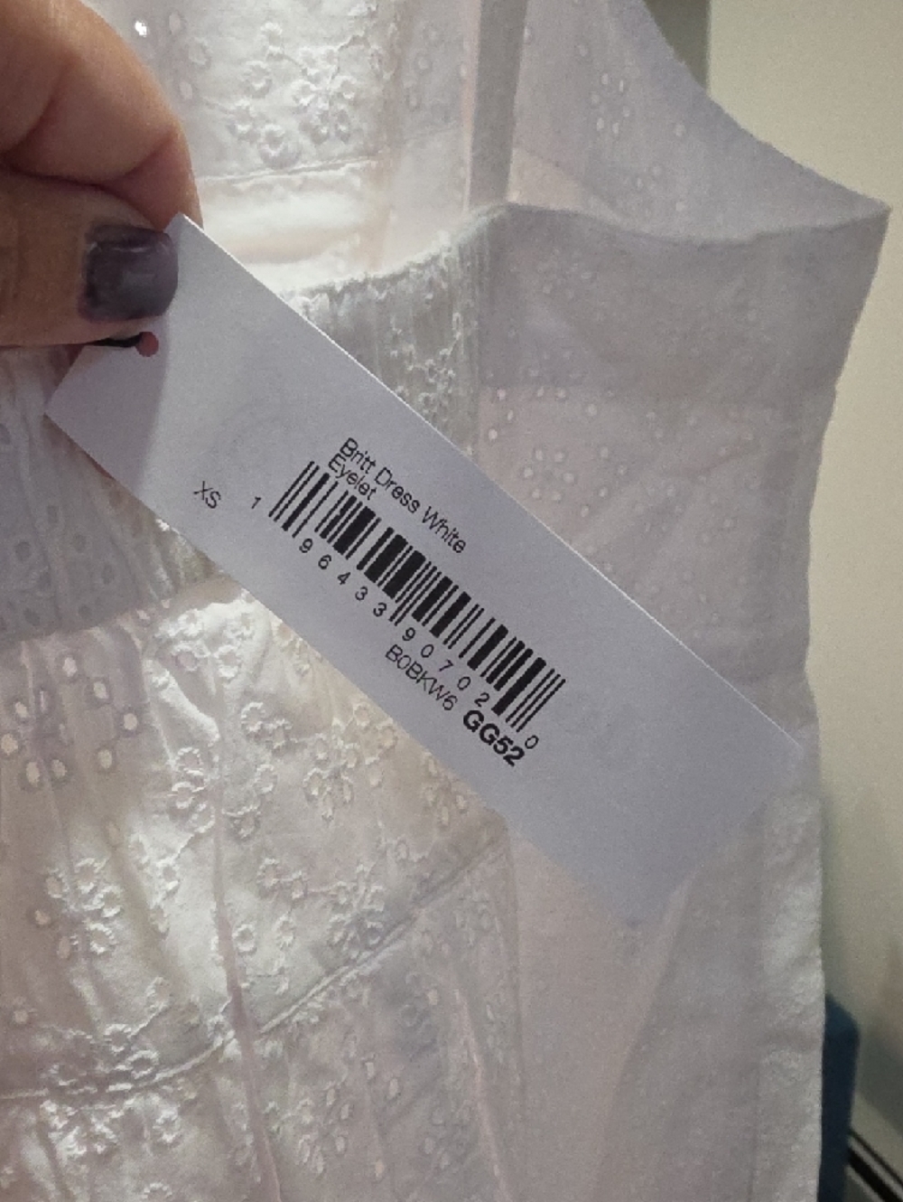 Women’s White Eyelet Sundress - Picture 3 of 7